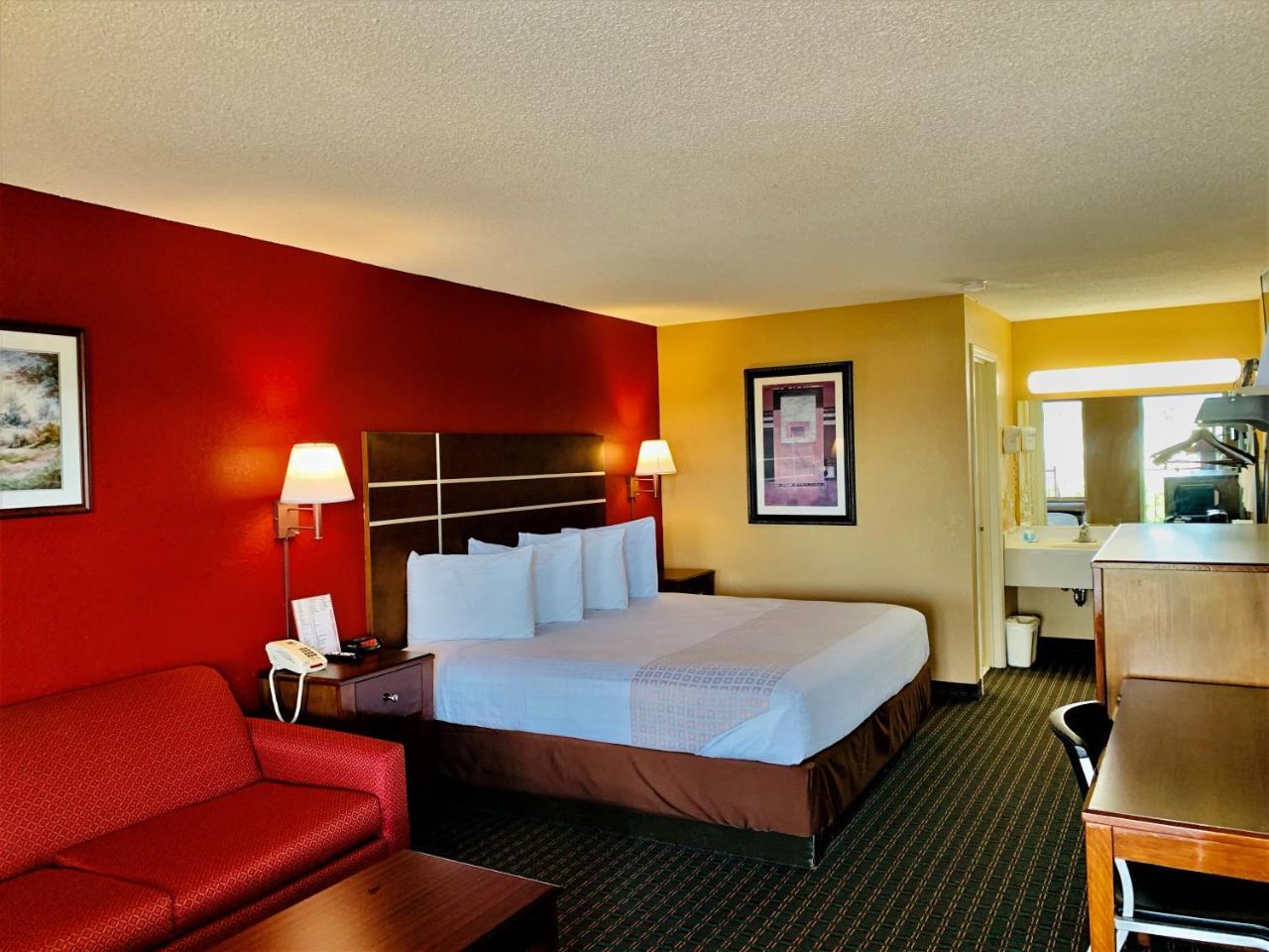 Star Plus Inn & Suites Selmer Exterior foto